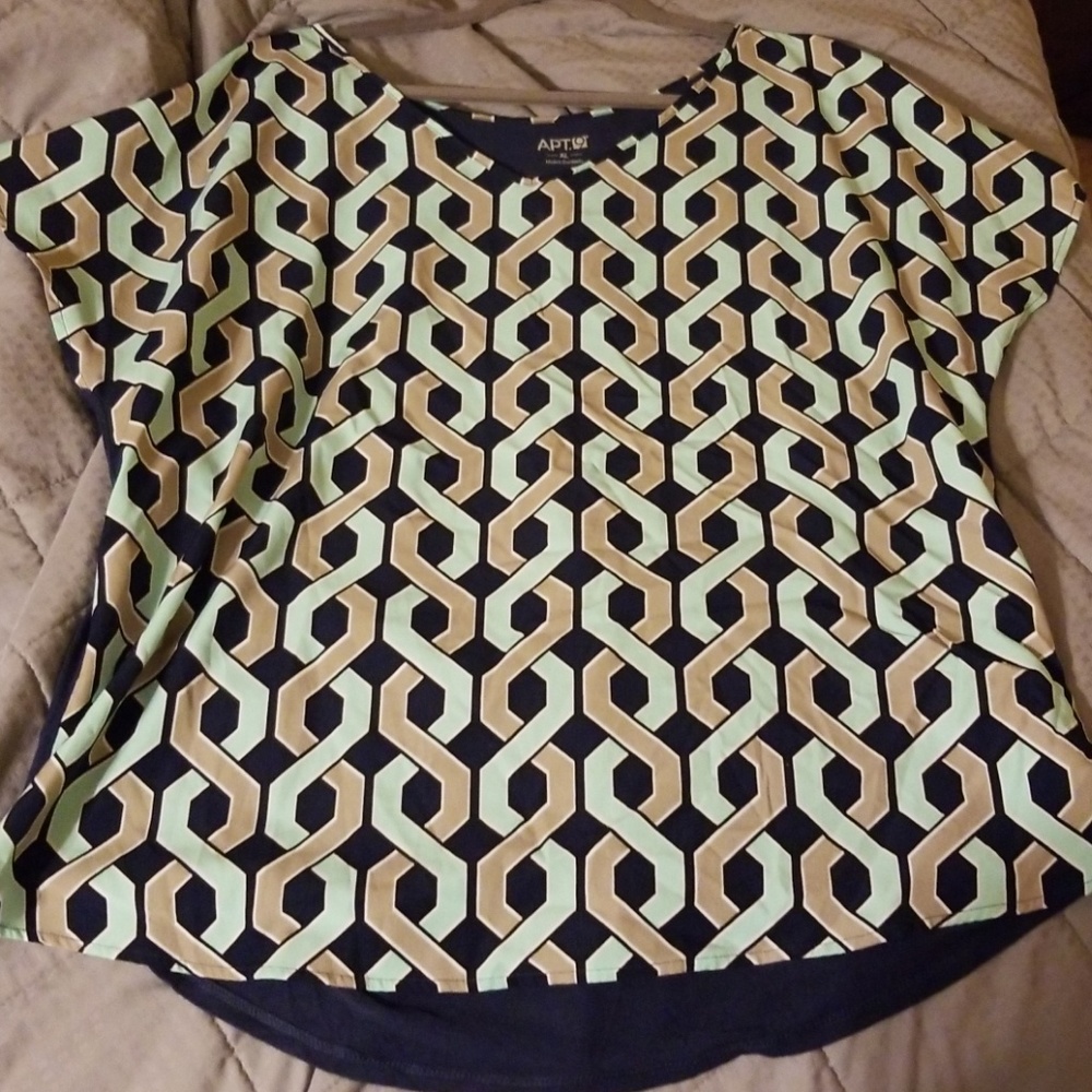 Apt 9 mint and khaki lattice shirt